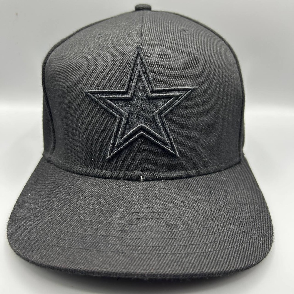 Dallas Cowboys Hat Men Black Embroidered Logo‎ NFL Ultra Game Snap Back Cap